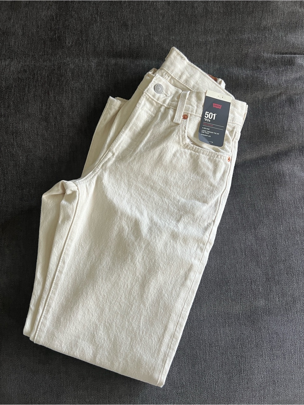Levi's 501 90’s size 24x30 Ecru color